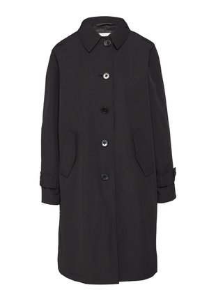 Abrigo negro de tela suave, con un cuello, botones frontales, dos bolsillos laterales y puños ajustables. Diseño sencillo y recto.