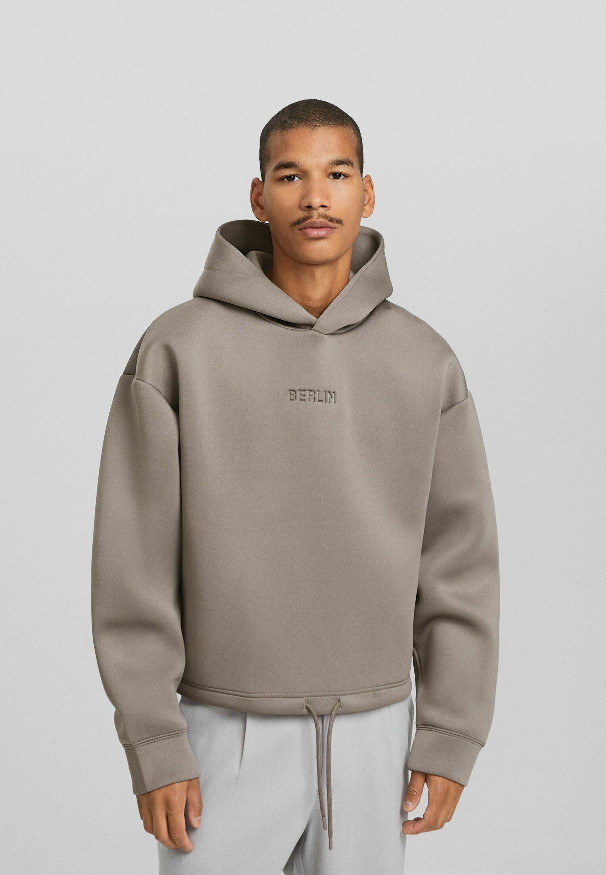 felpa bershka
