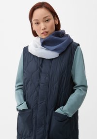 s.Oliver LOOP MIT PLISSEEFALTEN - Écharpe tube - navy