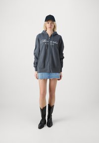 Abercrombie & Fitch Legging-Friendly Logo Full-Zip Hoodie - Φούτερ με φερμουάρ - turbulence