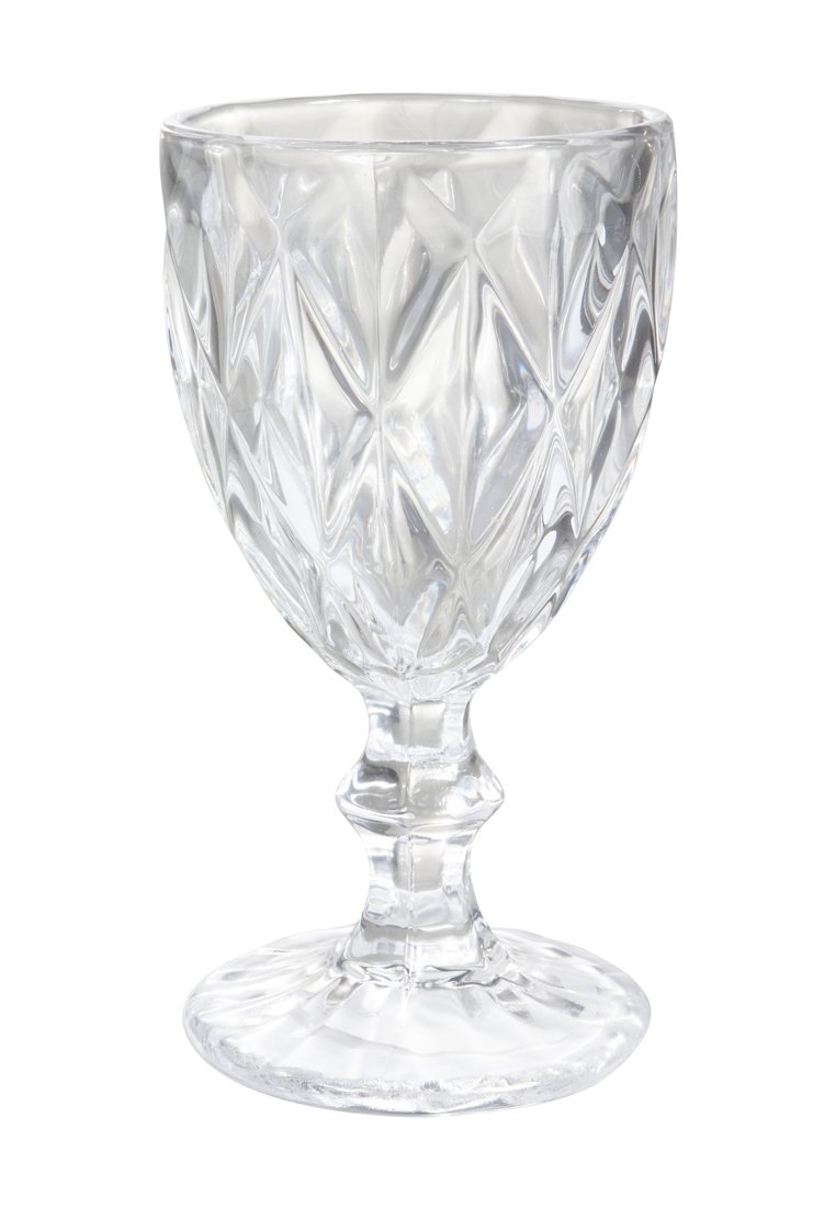Copa de cristal transparente con un patrón de diamantes. Presenta un diseño de vidrio tallado, un tallo alto y una base redonda para mayor estabilidad.