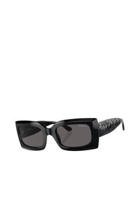 Occhiali da sole neri rettangolari con lenti scure. Presentano una forma unica a occhio di gatto e temple decorati con un motivo nero. Logo sulla lente destra.