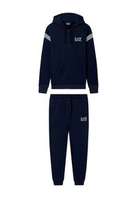 Felpa con cappuccio blu navy con zip, coulisse al cappuccio, tasche frontali e dettagli a righe bianche. Pantaloni jogger abbinati con vita elasticizzata e logo.