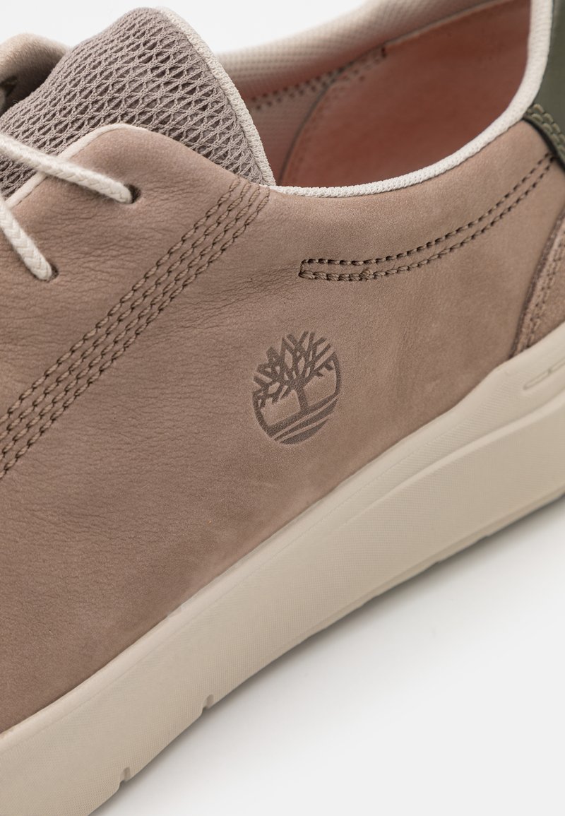 seneca bay oxford timberland