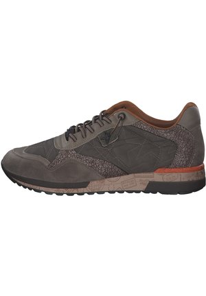 C848XL - Sportieve veterschoenen - mesh star oxide