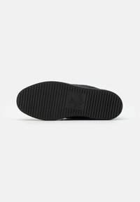 Giuseppe Zanotti - Sneakers - black - 4