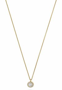 Gouden ketting met een ronde hanger met een heldere, sprankelende steen omringd door kleinere stenen in een cirkelvormige setting.