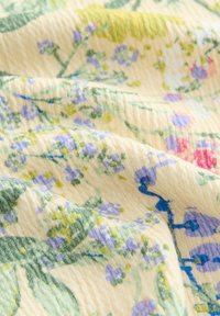 Thumbnail Image 7