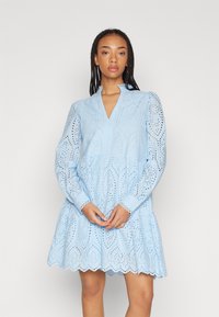 YAS - YASHOLI DRESS - Vapaa-ajan mekko - sky-blue Pienoiskuva 1