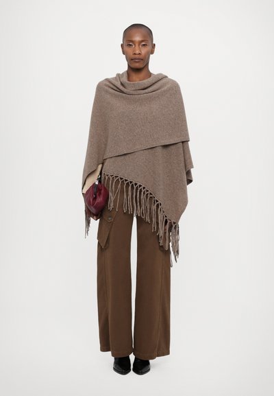 Weekend Max Mara POMPOSA - Cape - castagno