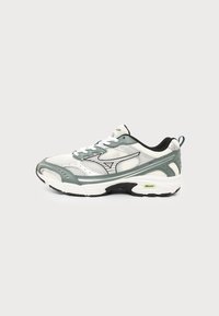 Unselected, snow white/silver/balsam green