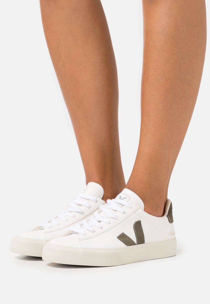 Veja - CAMPO - Sneakers low - extra white/kaki, Extindeți