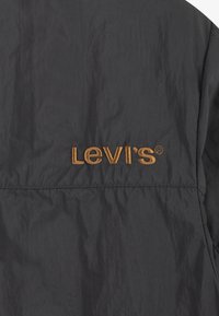 Levi's® REVERSIBLE QUILTED SHACKET - Talvitakki - pirate black