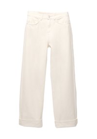 Pantalons en denim blanc à jambe large avec taille haute, cinq poches et ourlets retroussés. Texture lisse et fermeture à bouton classique.