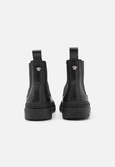 Versace STIVALETTO CHELSEA UNISEX - Botines - nero