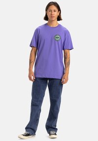 Quiksilver CIRCLE BACK - Camiseta estampada - pmg