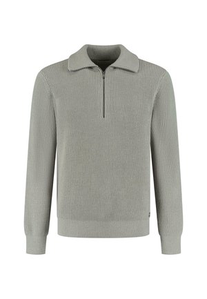 Pulóver de punto acanalado en gris claro con cuello con cremallera y mangas largas, mostrado sobre un fondo blanco.