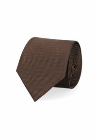 Brązowy wpleciony krawat w kratkę, o gładkiej teksturze i spiczastym końcu, zrolowany do wyświetlenia na białym tle.