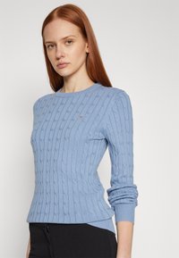 GANT STRETCH C NECK - Pulover - blue water