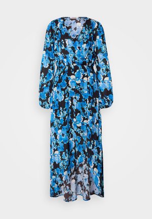 Vestido longo com um padrão floral em tons de azul sobre um fundo preto. Feito de tecido leve, com decote em V e mangas longas.