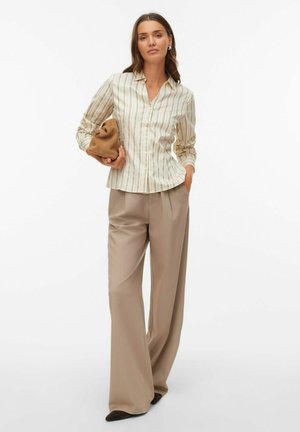 VMLAURA - Bluza z gumbi - birch