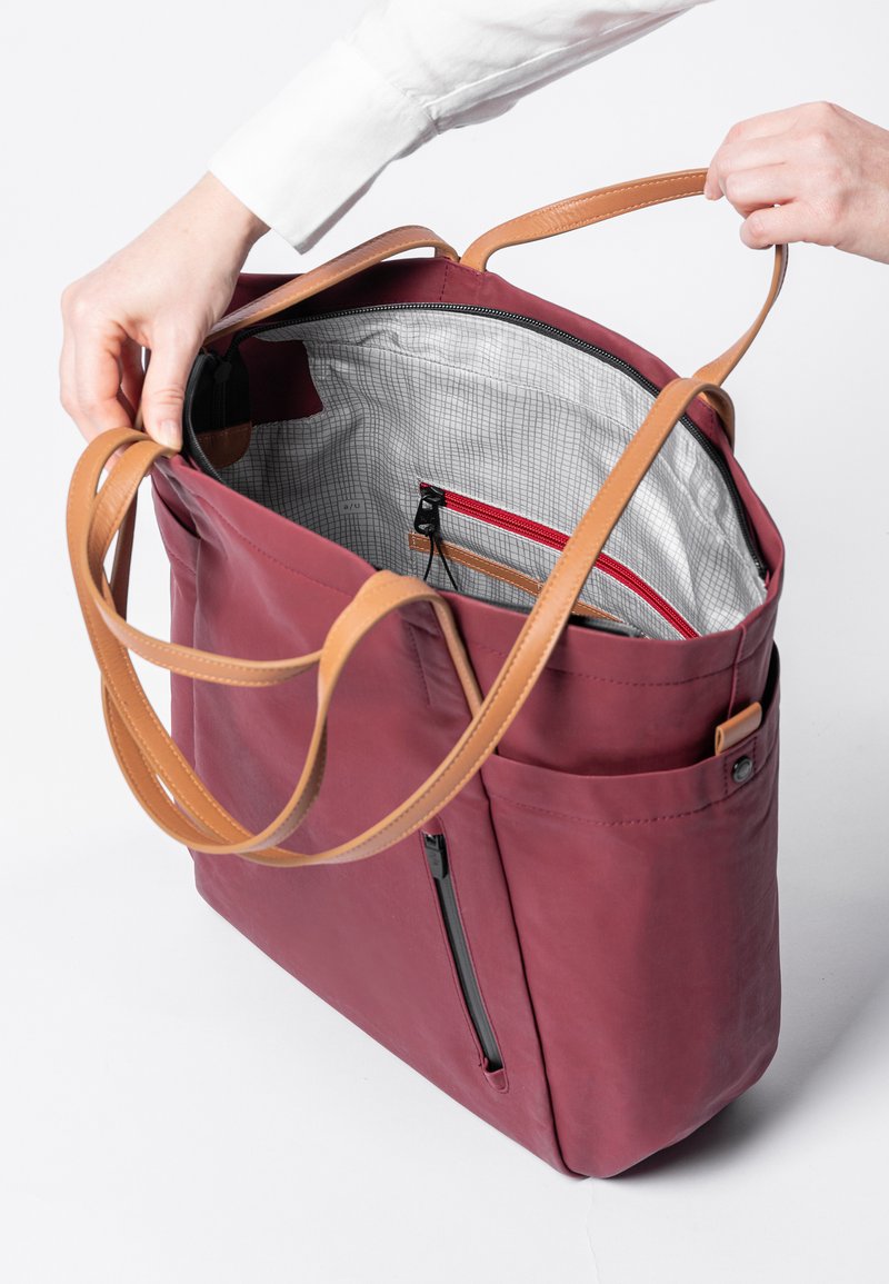 Aunts & Uncles TAKAMATSU - Handtasche - cabernet