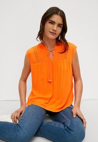 comma Camicetta - bright orange