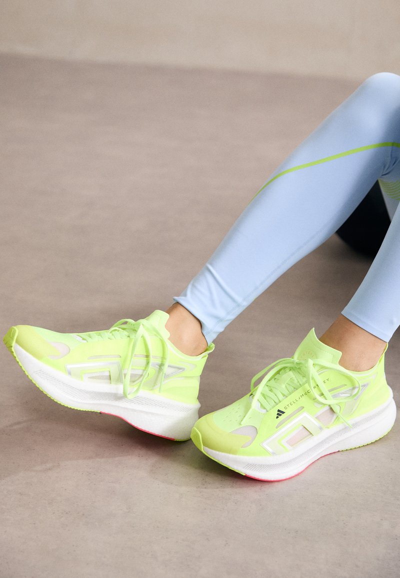 adidas by Stella McCartney ASMC ULTRABOOST 5 - Road running shoes - solar yellow