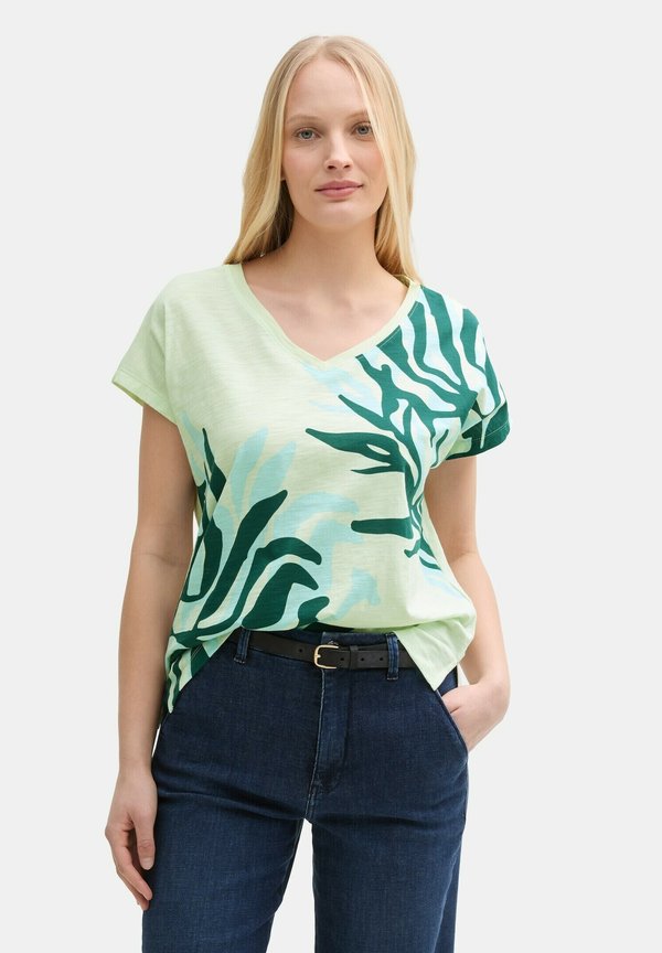 T-Shirt print - touch of mint