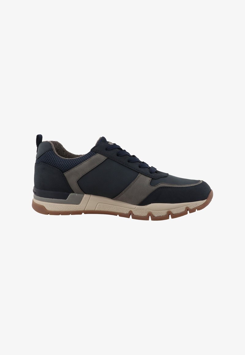 Ανδρικό casual sneaker με μπλε και γκρι επάνω μέρος, μπεζ σόλα, καφέ πέλμα και κλείσιμο με κορδόνια, εμφανιζόμενο από την εξωτερική πλευρά.