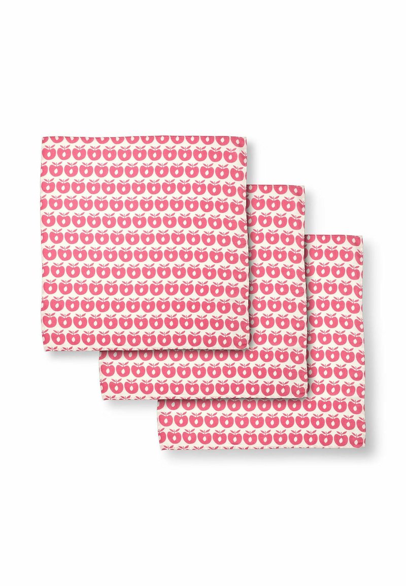 Set van drie stoffen servetten met een herhalend roze appelpatroon op een crèmekleurige achtergrond, met een gladde textuur en nette randen.