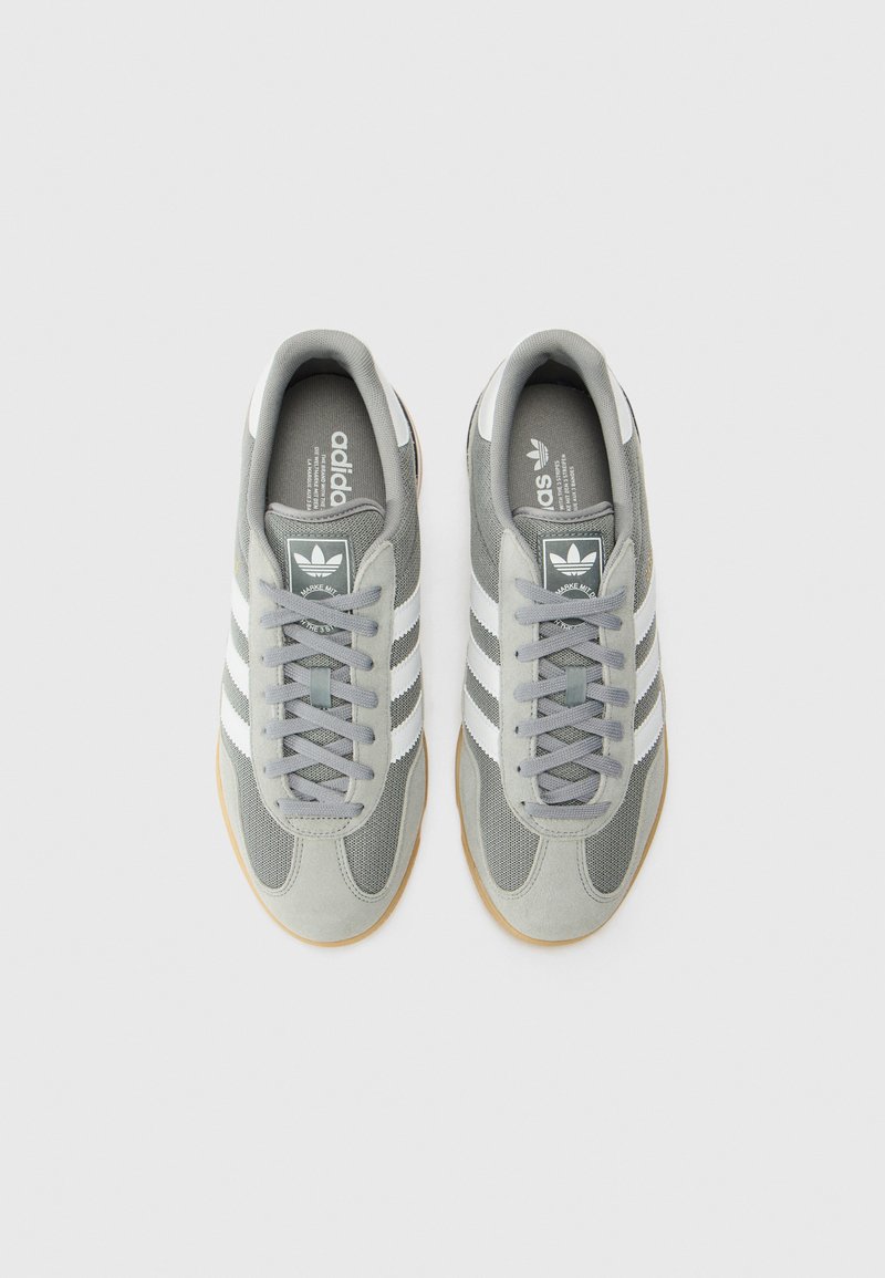 adidas Originals GAZELLE SALA UNISEX - Trainers - grey three/ftwr white/grey  six/grey - Zalando.ie