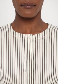 STAUD CAFU DRESS - Maxi dress - ivory/dark/off-white - Zalando.ie STAUD CAFU DRESS - Maxi dress - ivory/dark/off-white - Zalando.ie