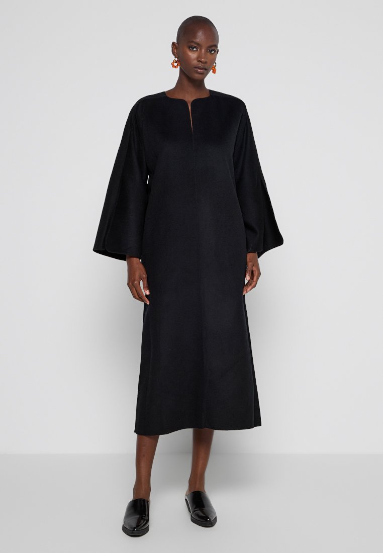 By Malene Birger Jurk zwart