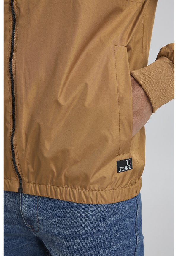 PRCARLSON - Light jacket - chipmunk2