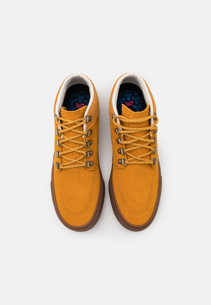 Smijesan Rasipnicki Jarac Nike Sb Zoom Blazer Mid Premium Schuh White Celestial Gold Herbandedi Org