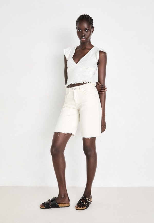 SMOCK FRILL  - Blouse - gardenia3