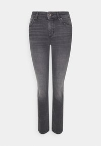 Vaqueros de mezclilla grises con ajuste slim, cintura de altura media, diseño de cinco bolsillos y cierre de botón. Textura suave con un sutil desgaste.