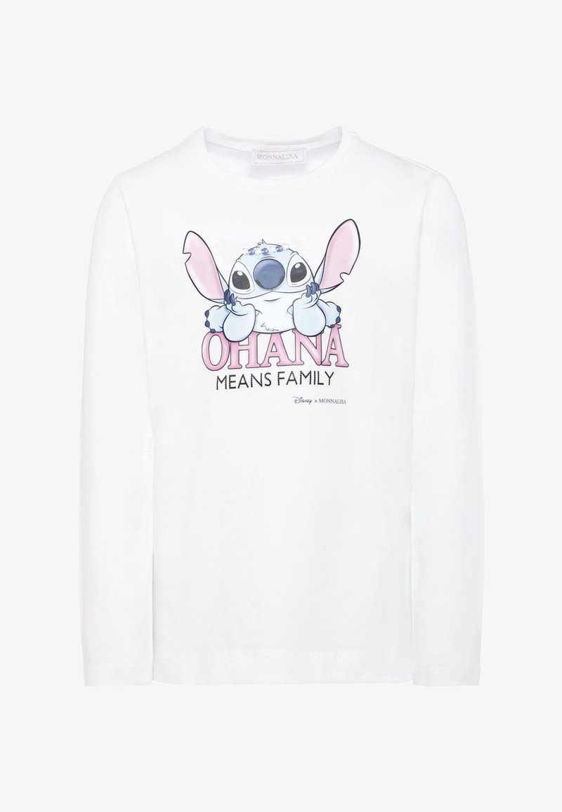 Witte lange mouwen t-shirt met een cartoon Stitch met roze oren, tekst "OHANA BETEKENT FAMILIE" in roze en zwart onder de afbeelding. Katoenen materiaal.
