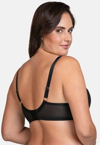 Sostenedor negro con una espalda de malla, tirantes ajustables y detalles en dorado. Tela suave con un diseño clásico y cierre de gancho y ojal.
