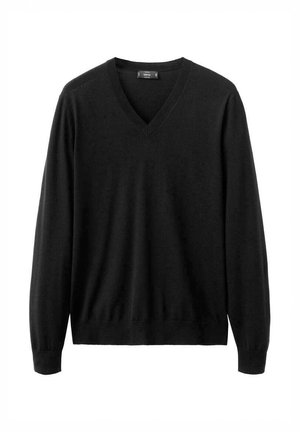 Czarny sweter z długim rękawem i dekoltem w serek, z prążkowanymi mankietami i dołem, o jednolitym wzorze, wykonany z cienkiej dzianiny, prezentowany na białym tle.