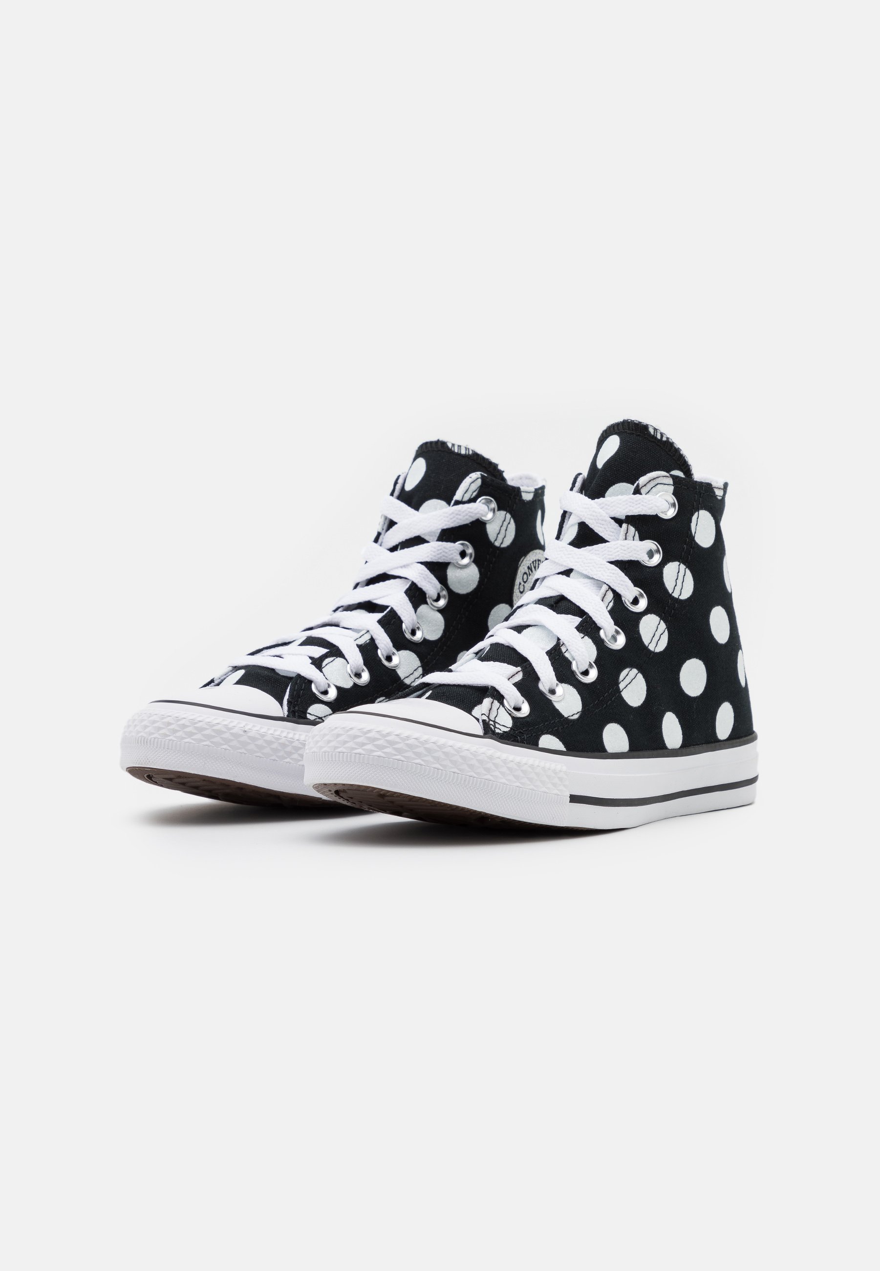 converse chuck taylor polka dot