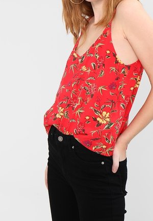 Even&Odd Top - red