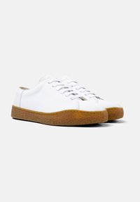 Camper PEU TERRENO - Sneakers basse - weiß natural