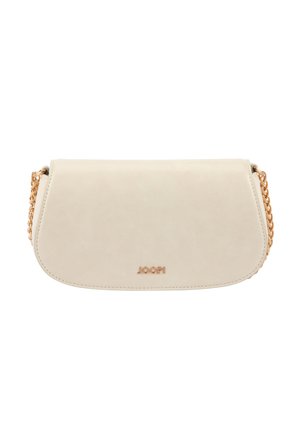 Beige skuldertaske i læder med rund form, guldkæde som rem og lille gyldent "JOOP!"-logo foran i midten.