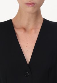 KARL LAGERFELD TAILORED WAISTCOAT - Strukirani kaput - black