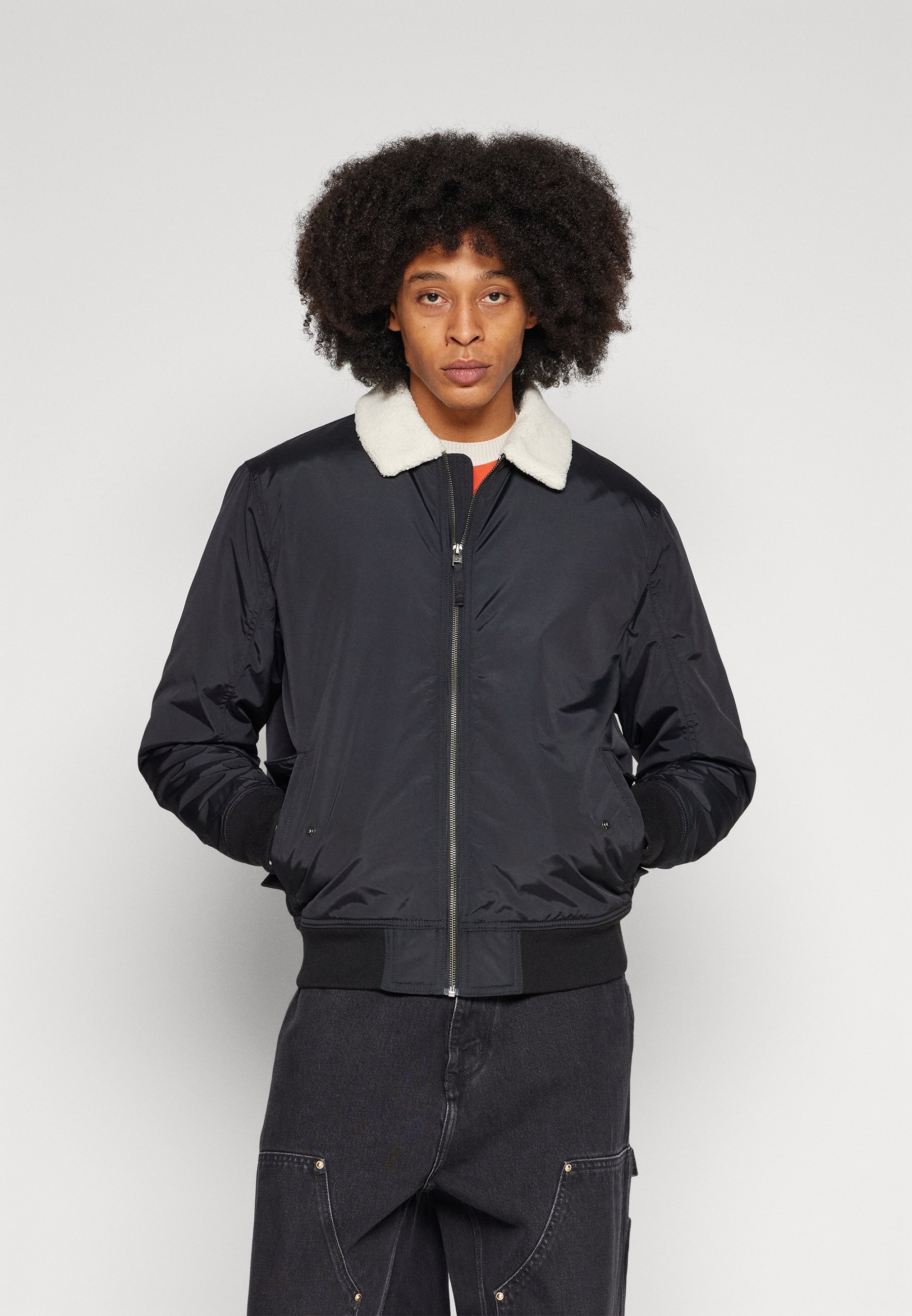 Hollister Co. FAUX SHEARLING LINED BOMBER - Bomber Jacket - BLACK  