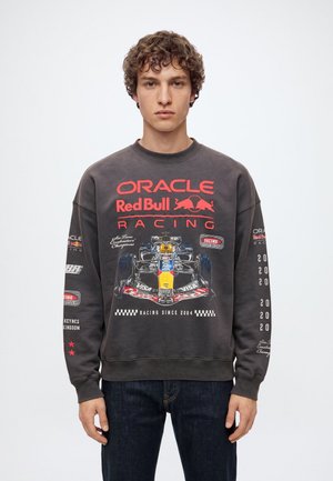 Abercrombie & Fitch, AUTO LIC REDBULL  - Суитшърт - 130