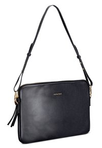 Schwarz Leder Schultertasche mit glatter Oberfläche, goldener Reißverschluss und Logo. Verfügt über einen langen verstellbaren Trageriemen und einen Reißverschlussverschluss.
