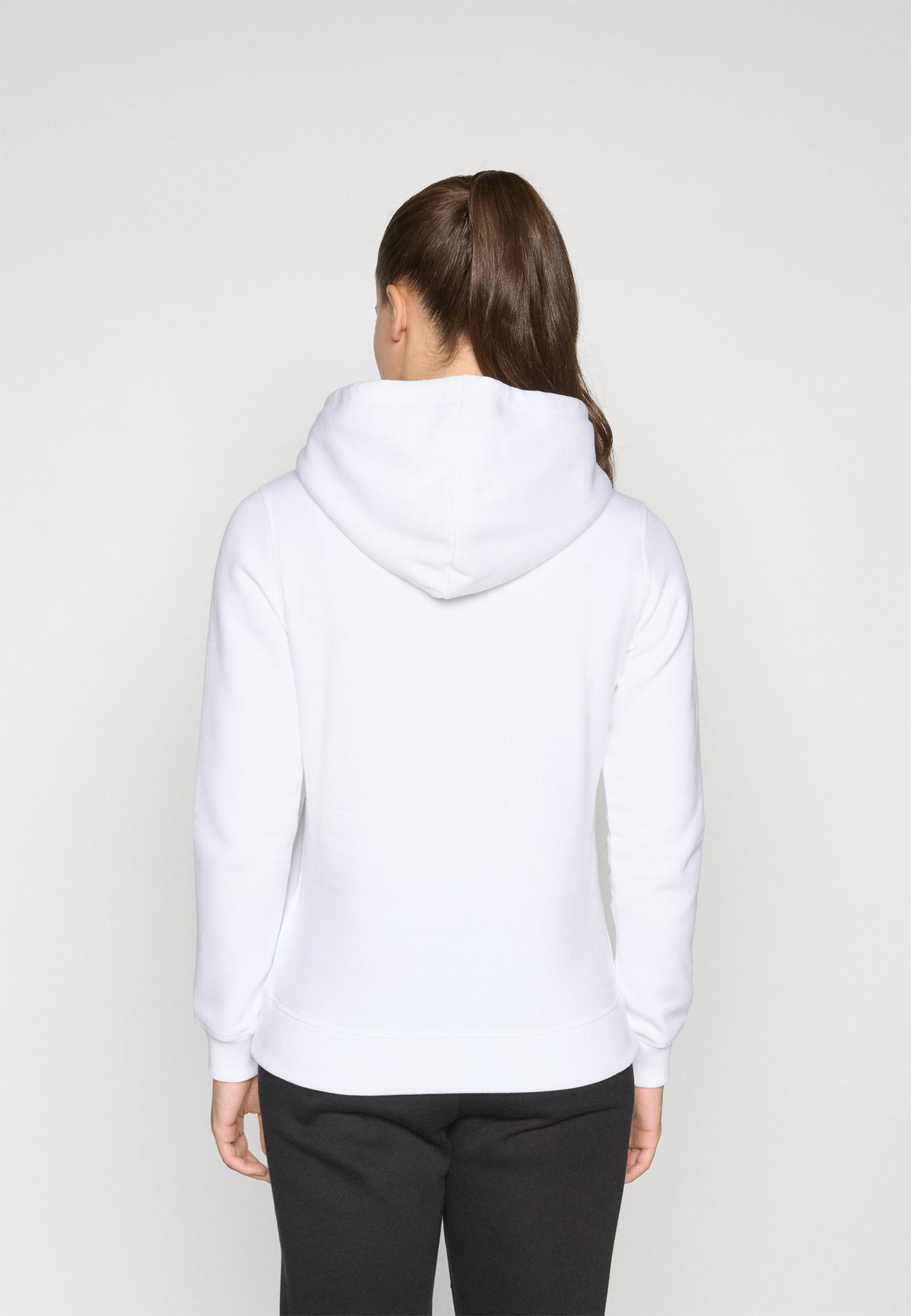BASICS HOODIE LARGE LOGO